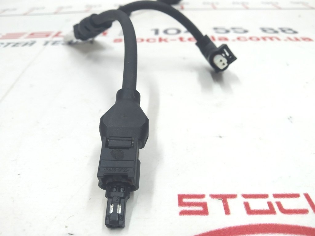 5 Wiring adaptive air suspension damper right front Tesla model X 1448363-00-B